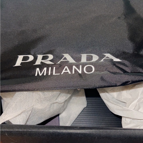 Sold out platform sequin Prada sneakers - Picture 2 of 7